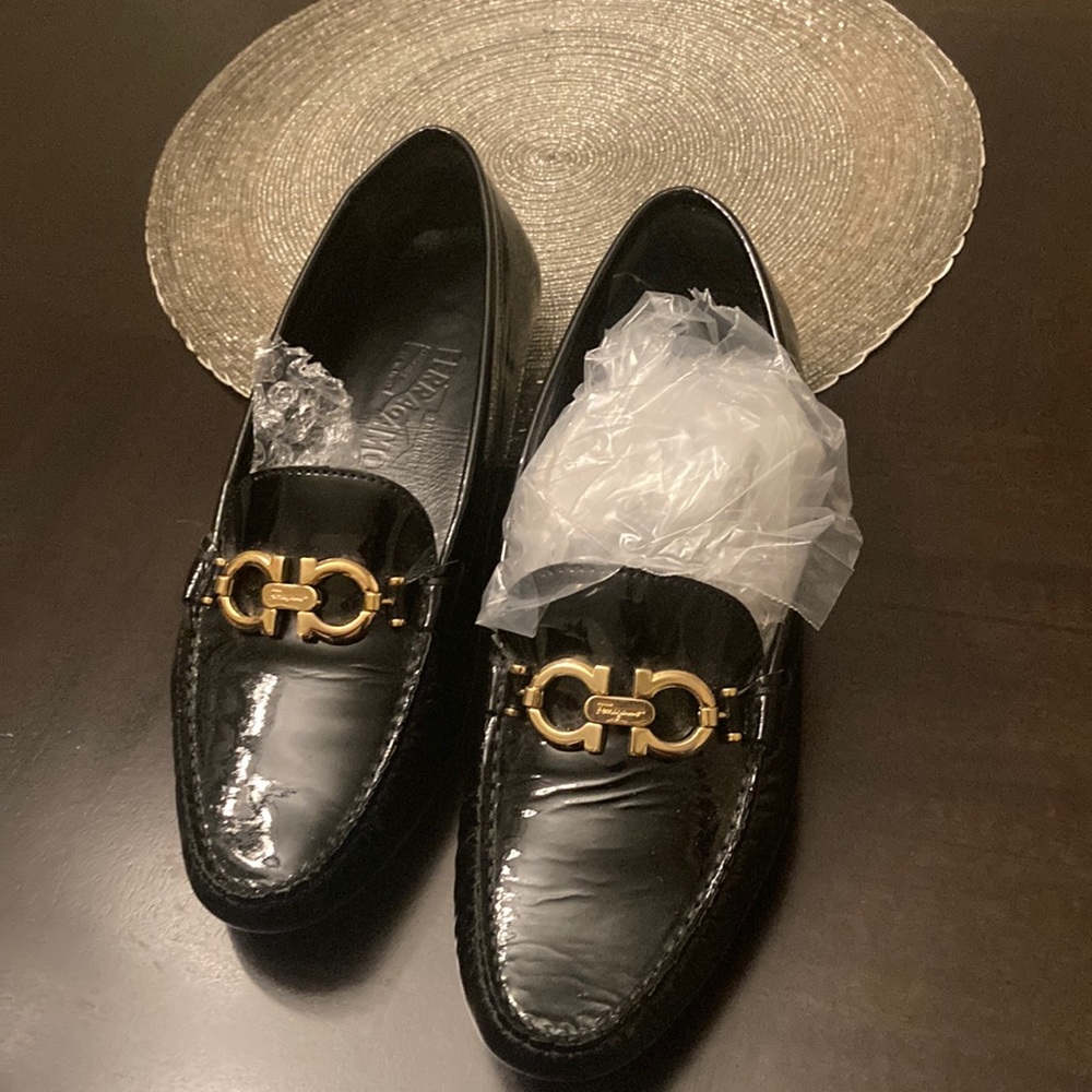 Nice worn twice Salvatore ferragamo loafers